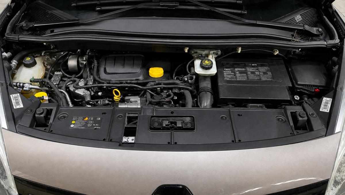 renault-scenic-1-6-dci-2015-diesel-1598cc