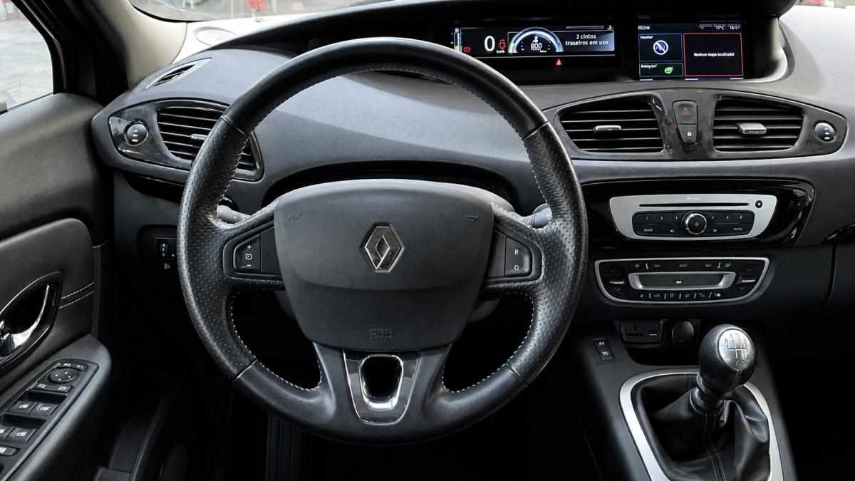renault-scenic-1-6-dci-2015-diesel-1598cc