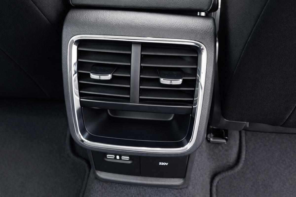 skoda-octavia-iv-2022-gasolina-1395cc