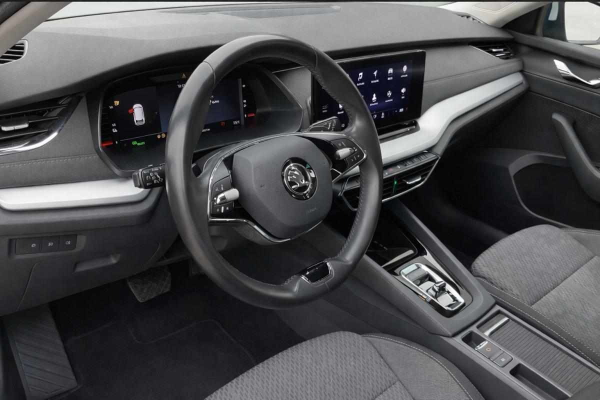 skoda-octavia-iv-2022-gasolina-1395cc
