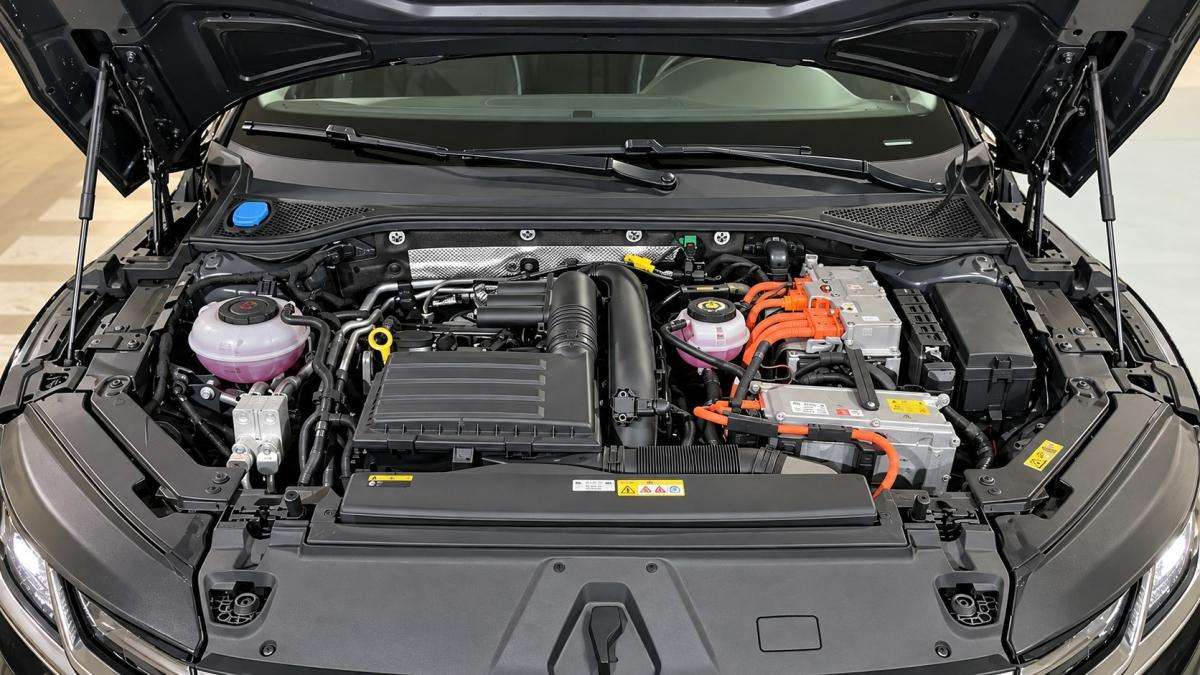 volkswagen-arteon-2022-hibrido-a-gasolina-1395cc