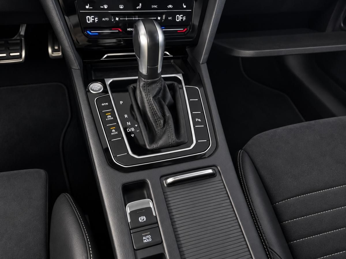 volkswagen-arteon-2022-hibrido-a-gasolina-1395cc