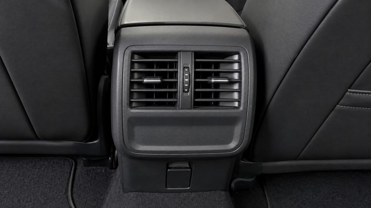 volkswagen-arteon-2022-hibrido-a-gasolina-1395cc