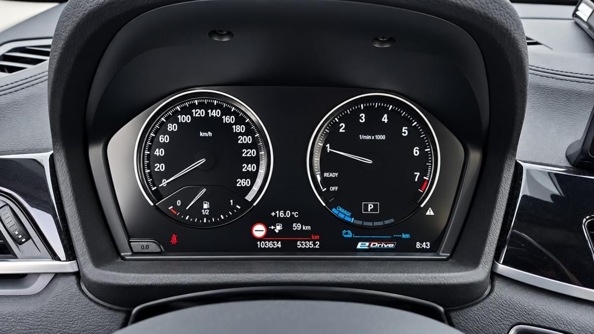 bmw-x1-2021-hibrido-a-gasolina-1499cc