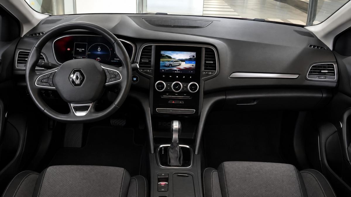 renault-megane-sport-tourer-2022-hibrido-a-gasolina-1598cc