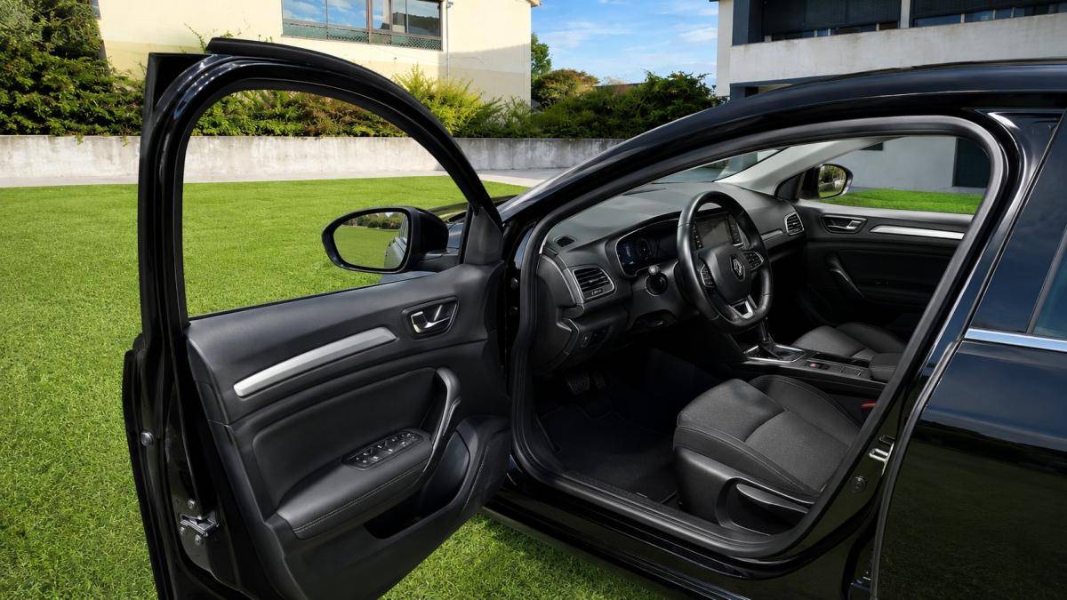 renault-megane-sport-tourer-2022-hibrido-a-gasolina-1598cc