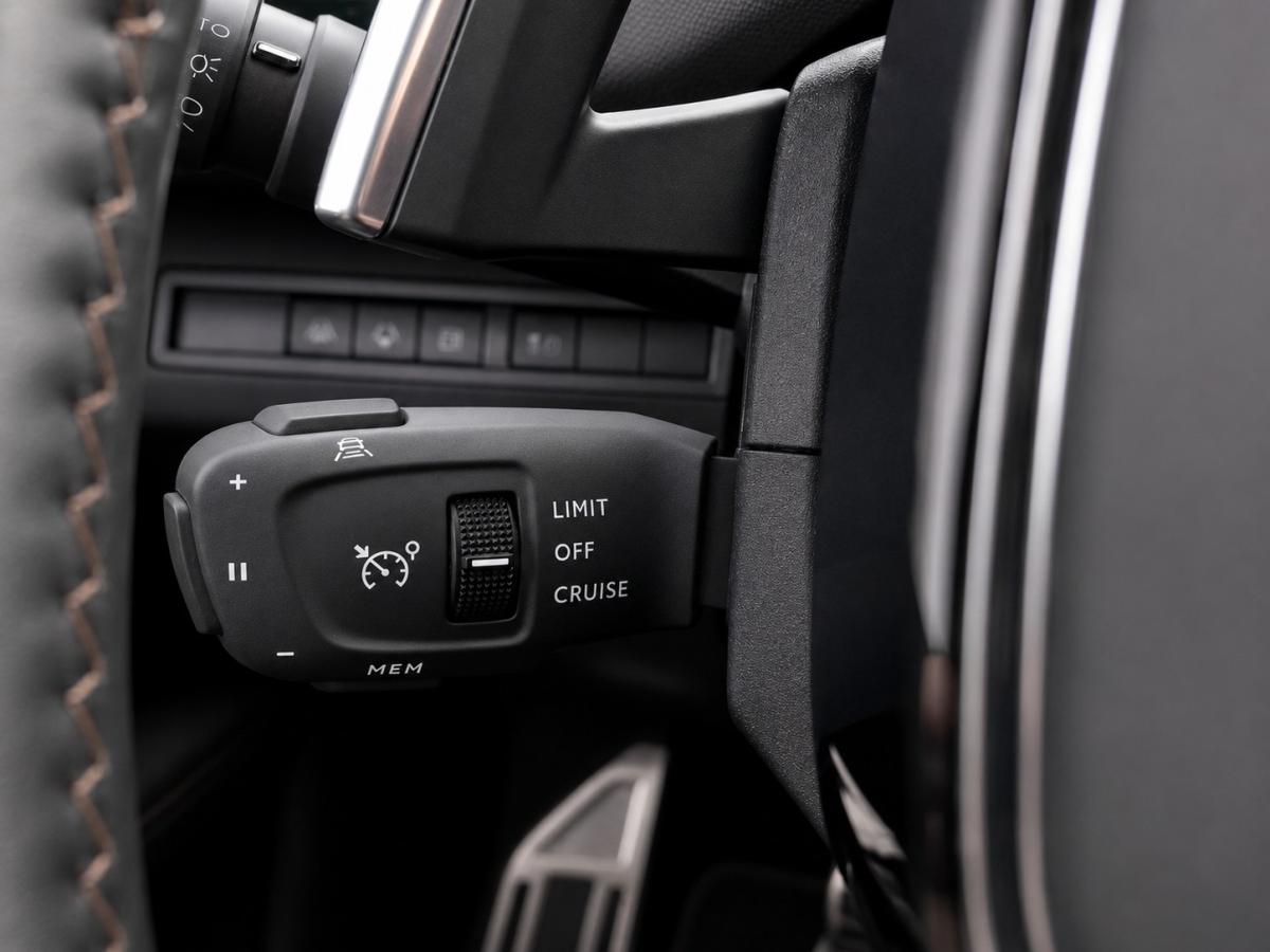 peugeot-3008-2021-hibrido-a-gasolina-1598cc