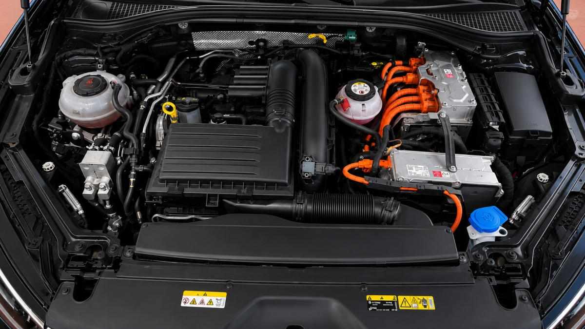 skoda-superb-1-4-plug-in-hybrid-2021-gasolina-1395cc