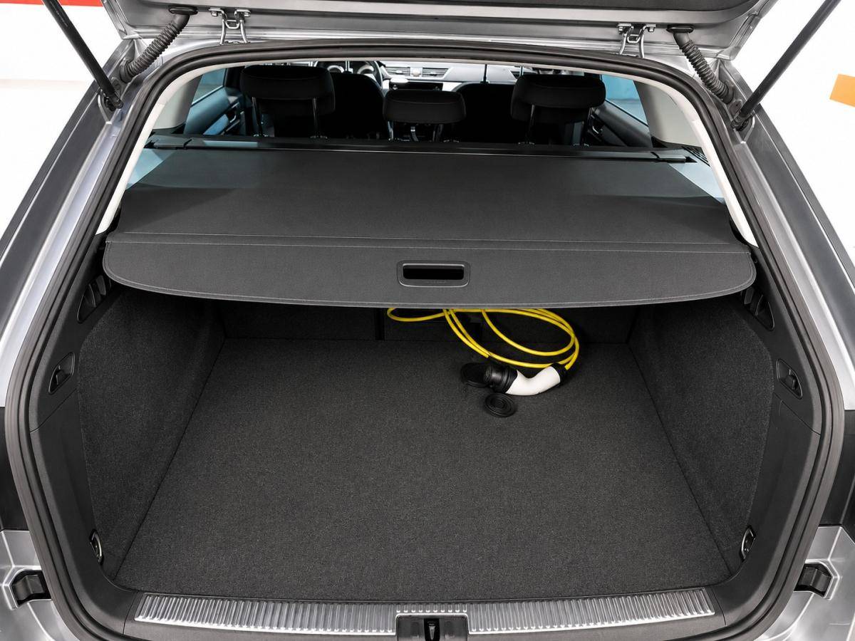 skoda-superb-2021-hibrido-a-gasolina-1498cc
