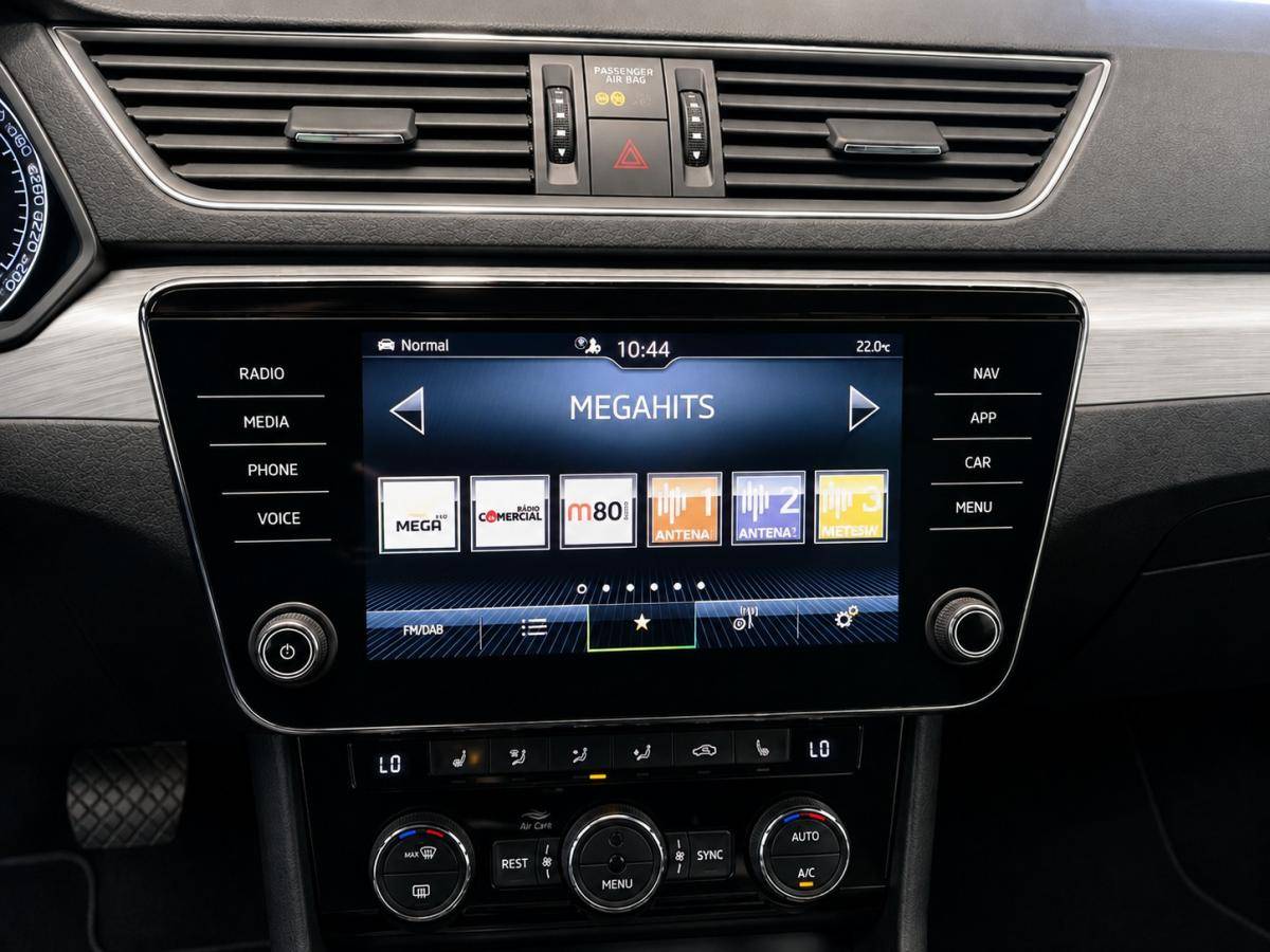 skoda-superb-2021-hibrido-a-gasolina-1498cc
