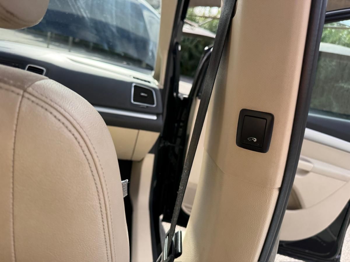 volkswagen-sharan-2013-diesel-1968cc