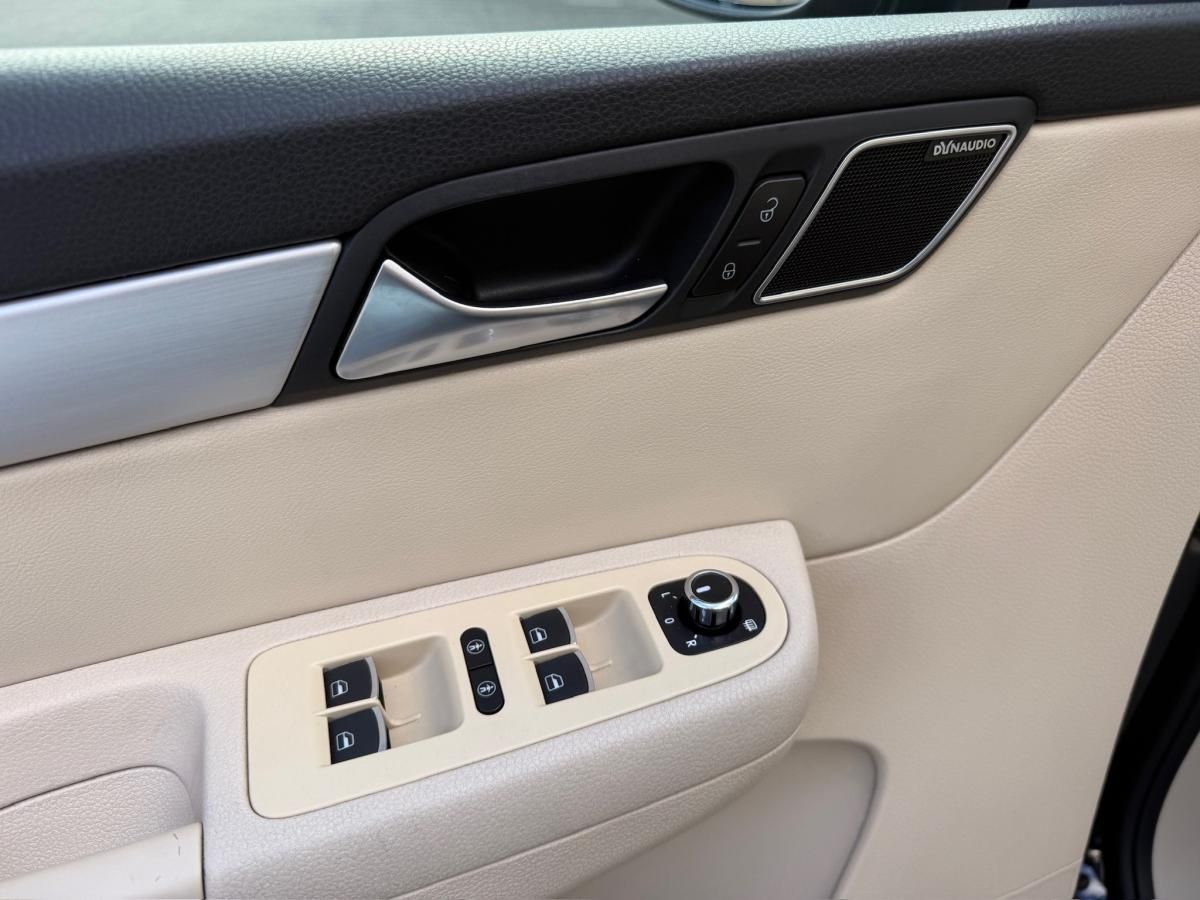 volkswagen-sharan-2013-diesel-1968cc