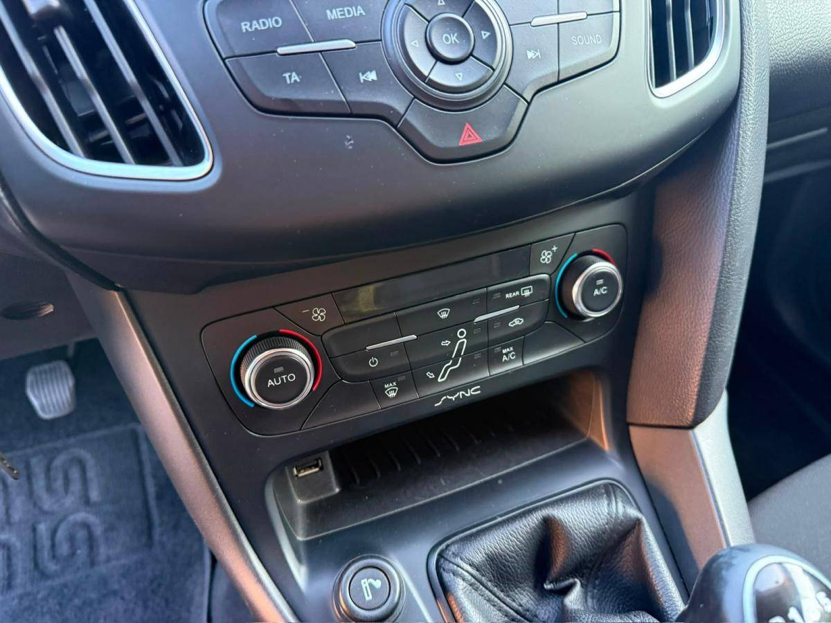 ford-focus-2015-diesel-1499cc