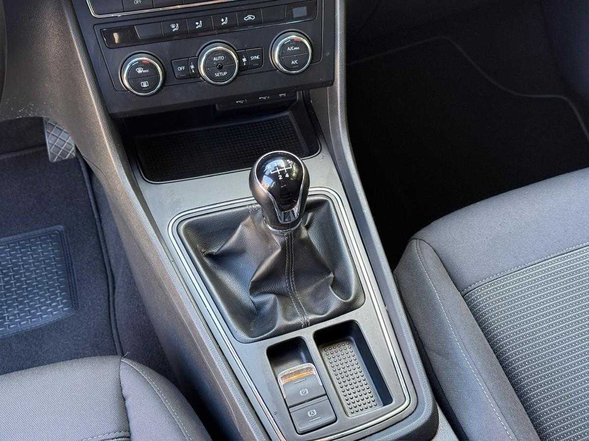 seat-leon-st-2019-diesel-1598cc