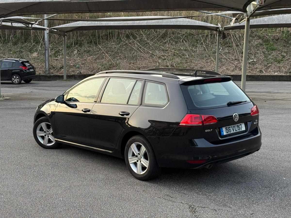 volkswagen-golf-variant-2015-diesel-1598cc
