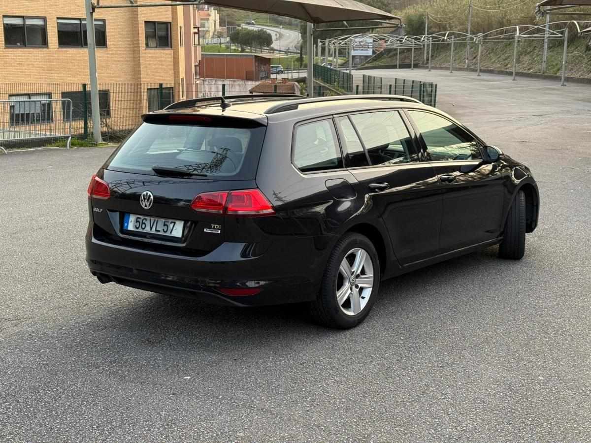 volkswagen-golf-variant-2015-diesel-1598cc