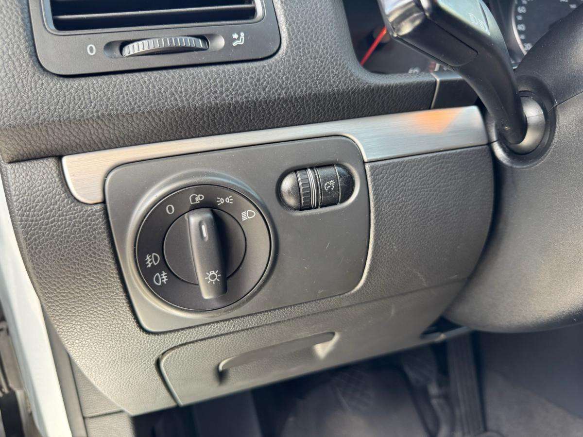 volkswagen-jetta-2005-diesel-1968cc