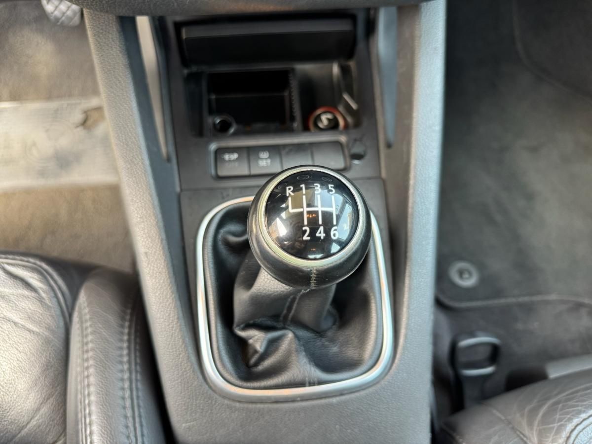volkswagen-jetta-2005-diesel-1968cc