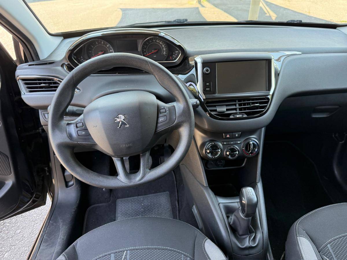 peugeot-208-2015-gasolina-999cc