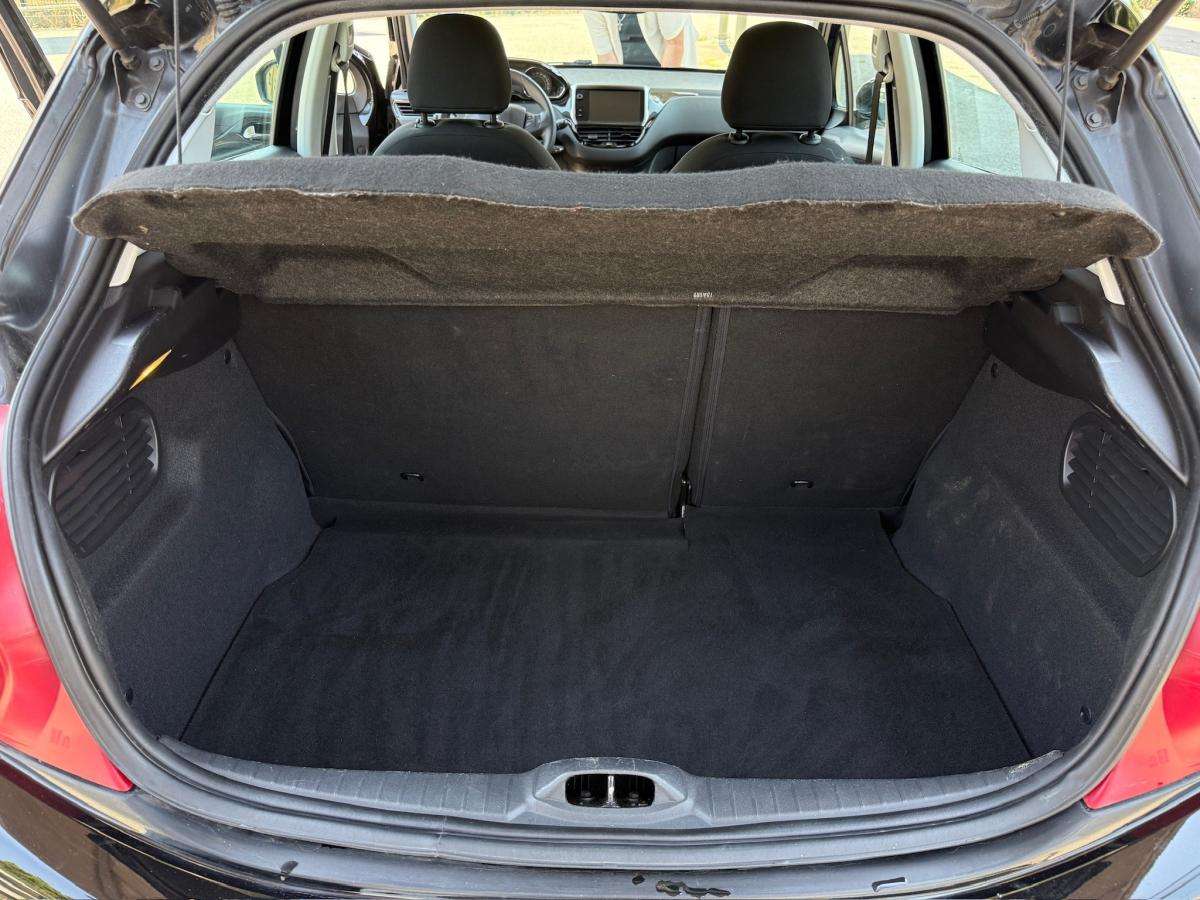 peugeot-208-2015-gasolina-999cc