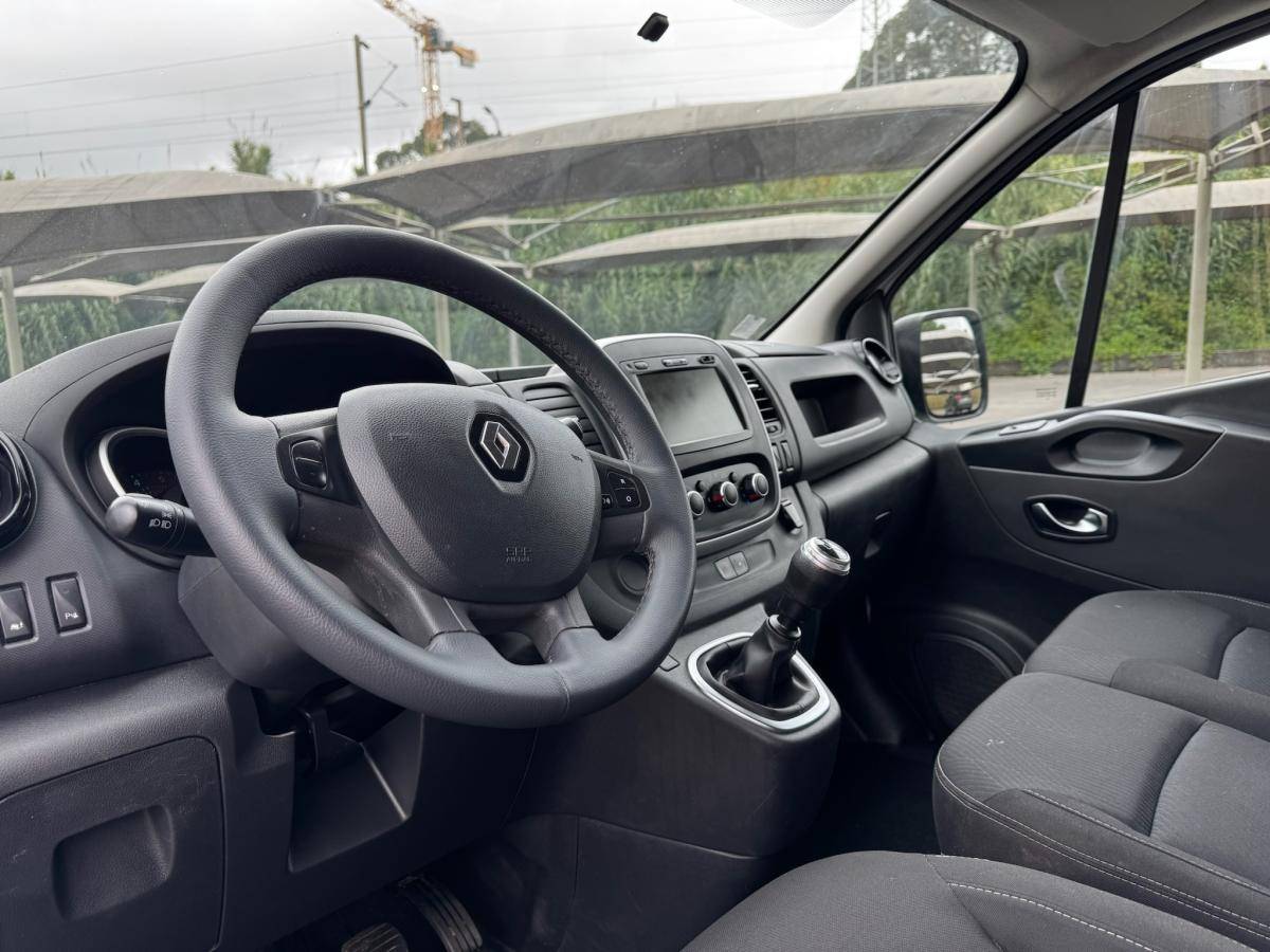 renault-trafic-2021-diesel-1997cc
