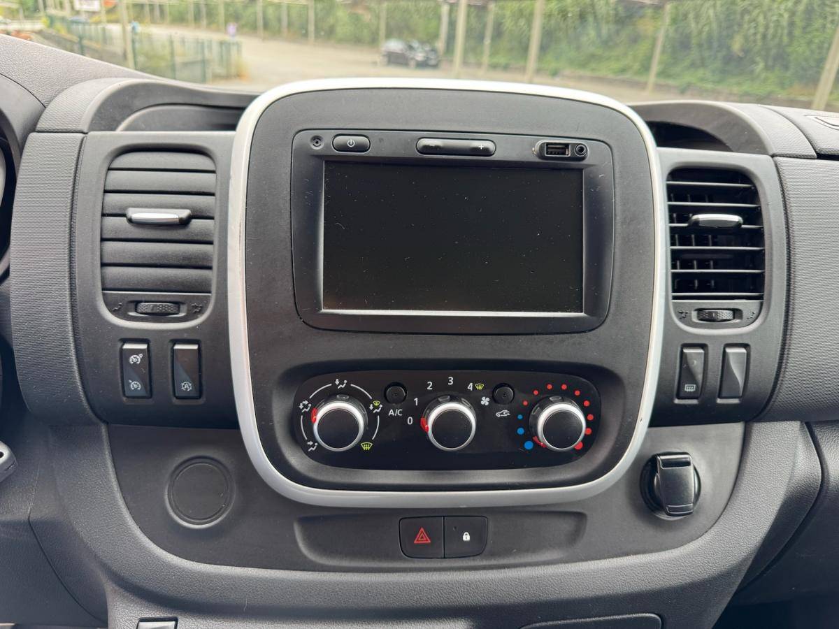 renault-trafic-2021-diesel-1997cc