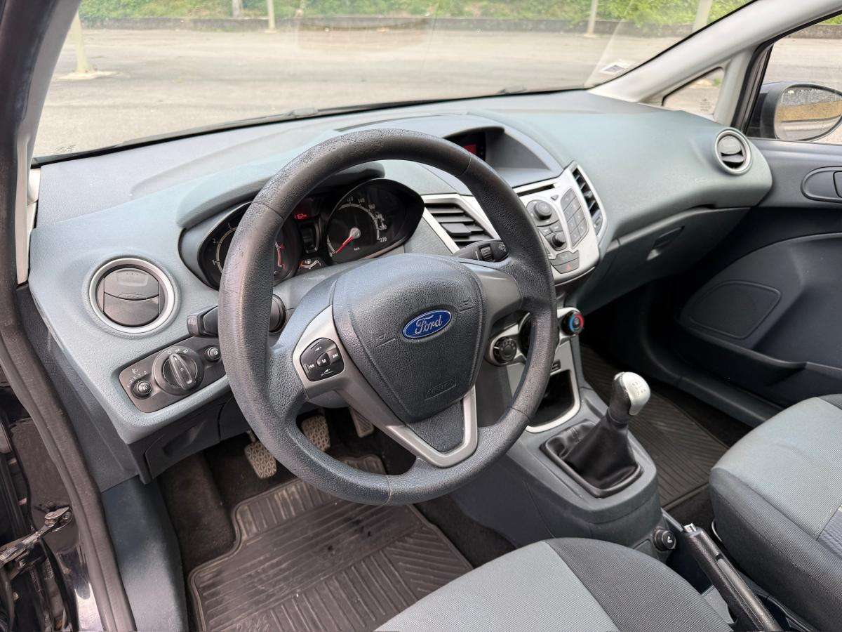 ford-fiesta-2009-gasolina-1242cc