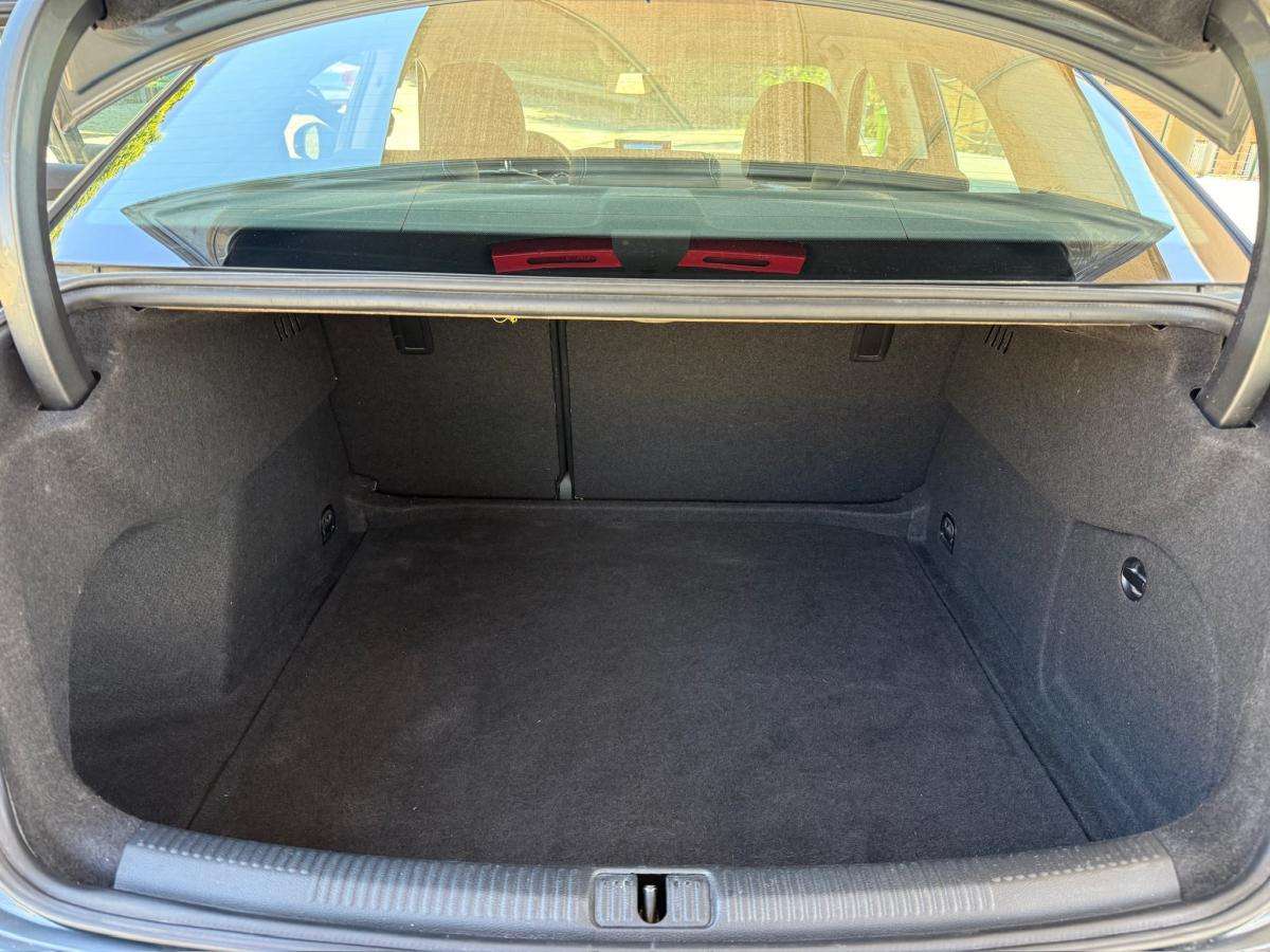 audi-a3-limousine-2016-diesel-1598cc