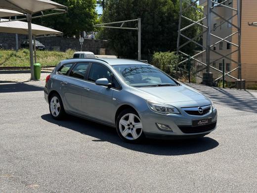 opel-astra-sport-tourer-2011-diesel-1248cc