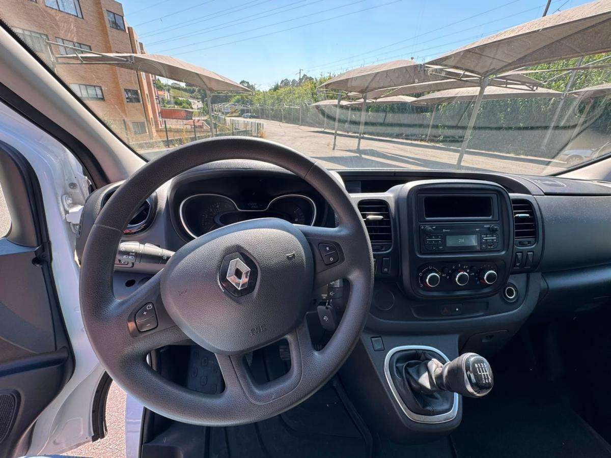 renault-trafic-2020-diesel-1997cc