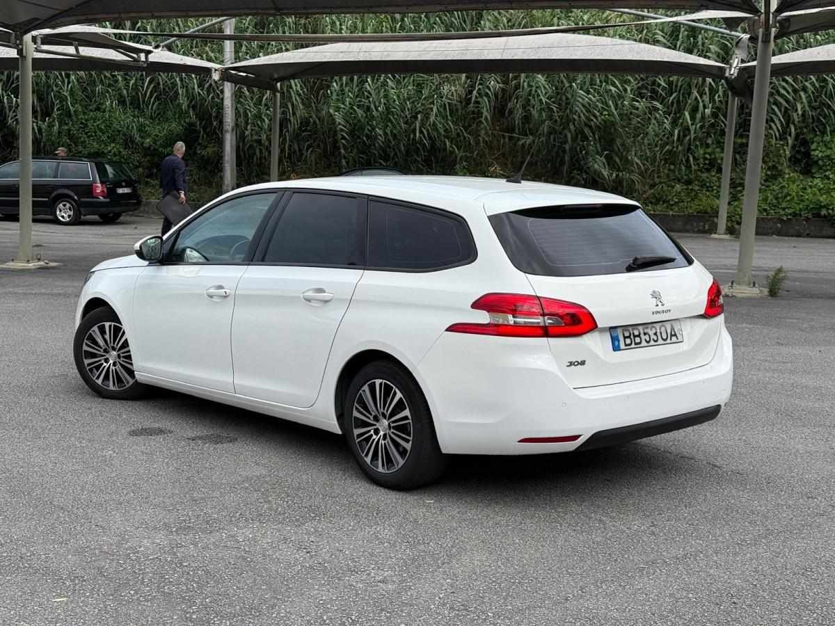 peugeot-308-2018-diesel-1499cc