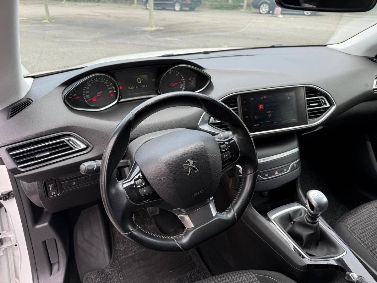 peugeot-308-2018-diesel-1499cc