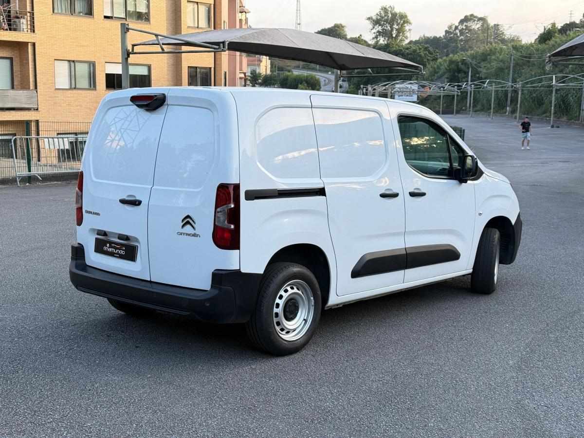 citroen-berlingo-2021-diesel-1499cc