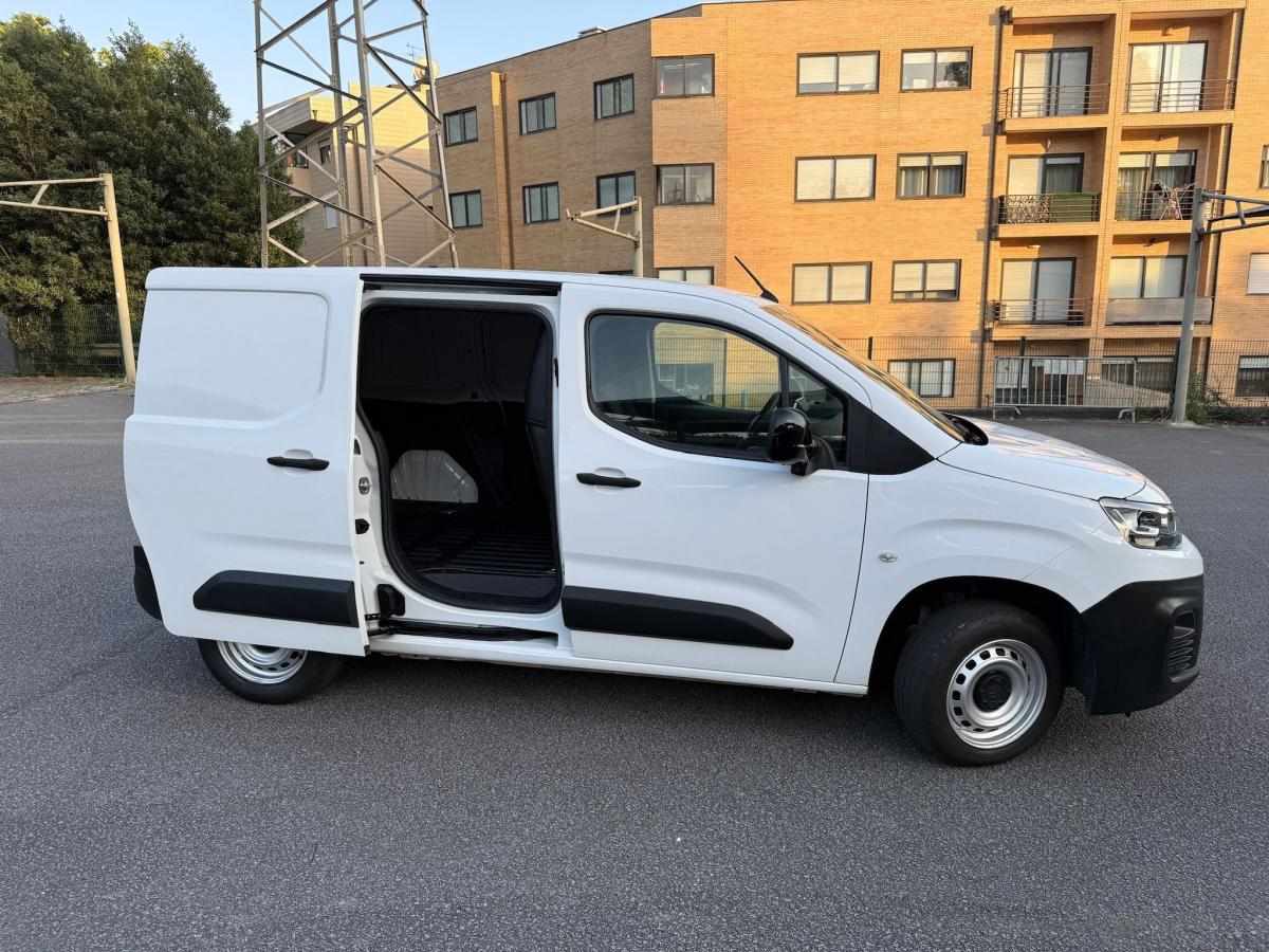 citroen-berlingo-2021-diesel-1499cc