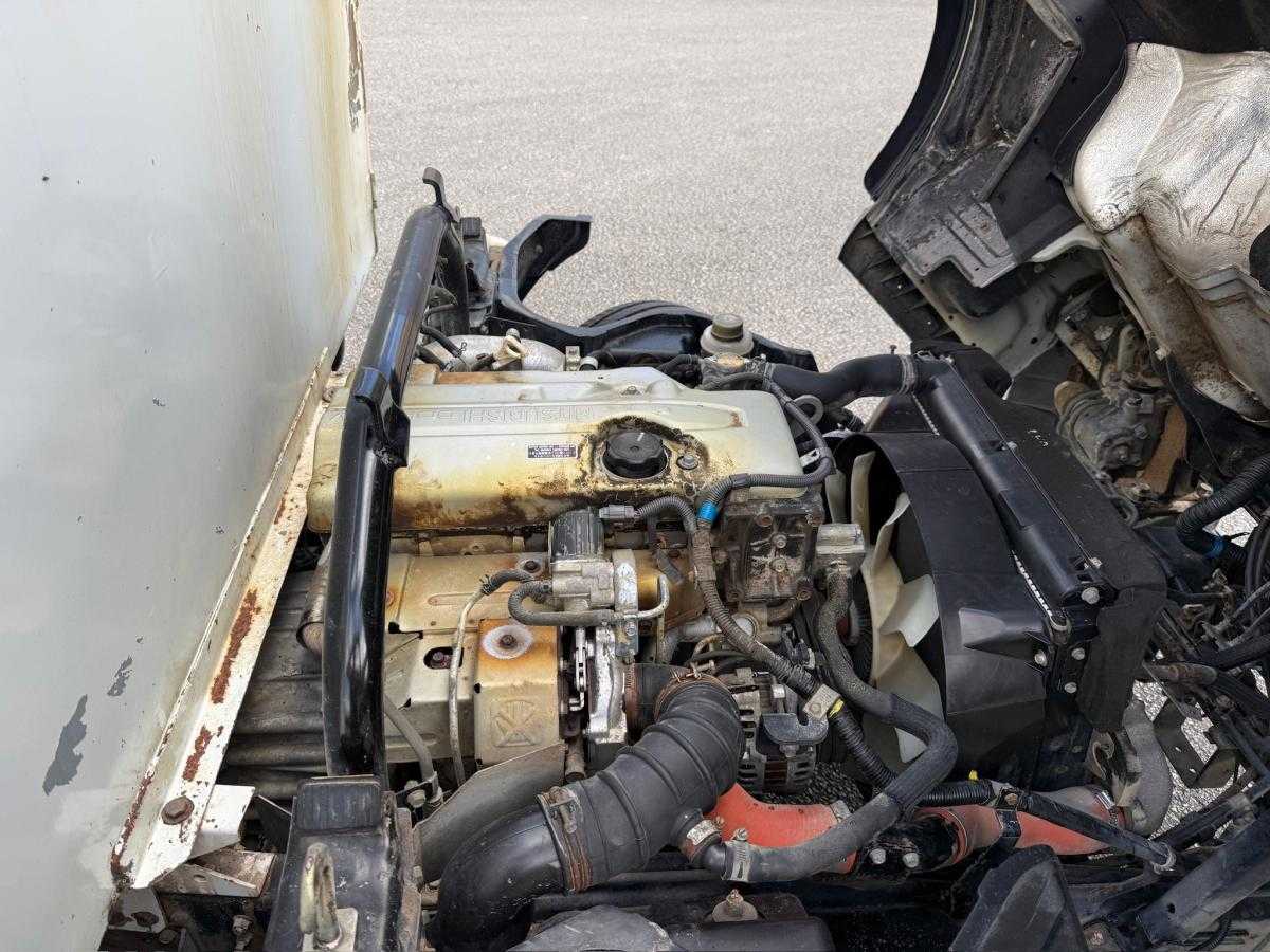 mitsubishi-canter-2008-diesel-3000cc