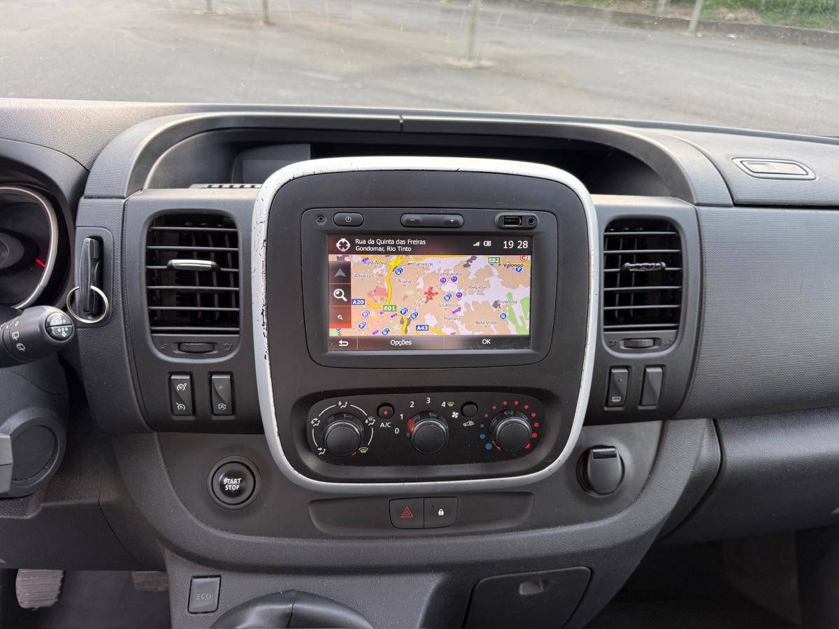 renault-trafic-2017-diesel-1600cc