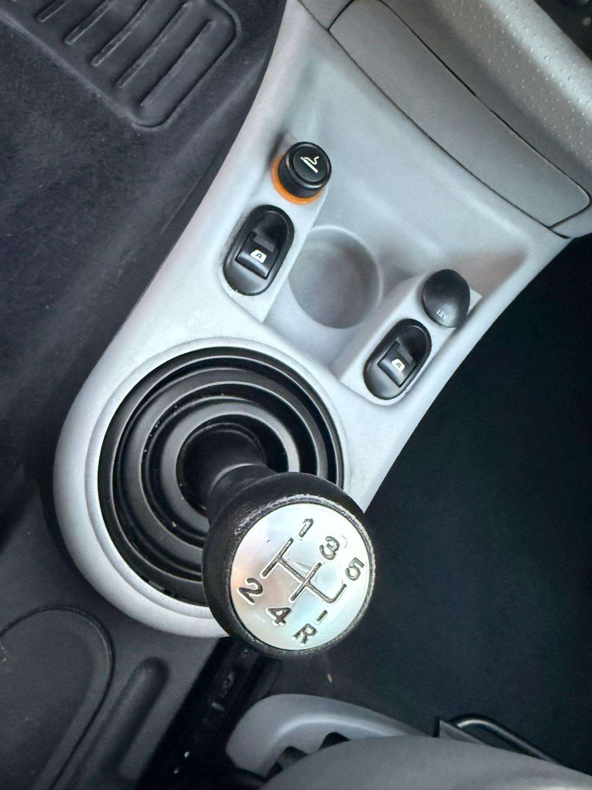 citroen-c3-2003-gasolina-1124cc