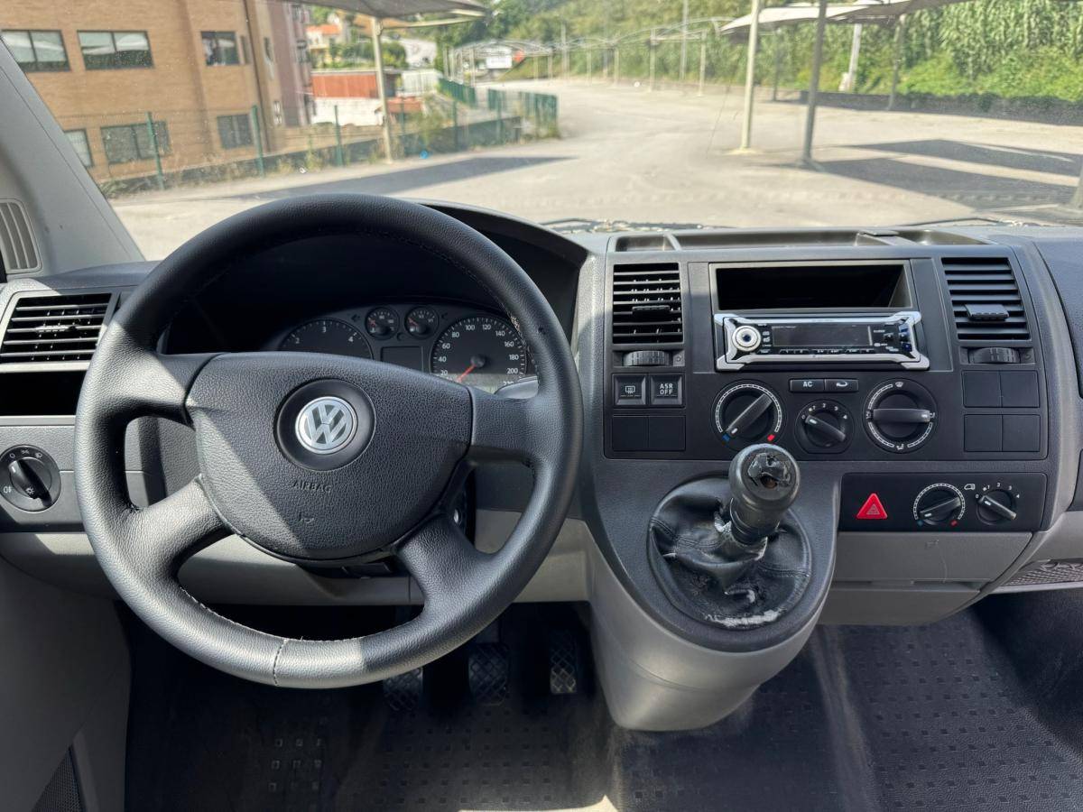 volkswagen-transporter-2007-diesel-1896cc