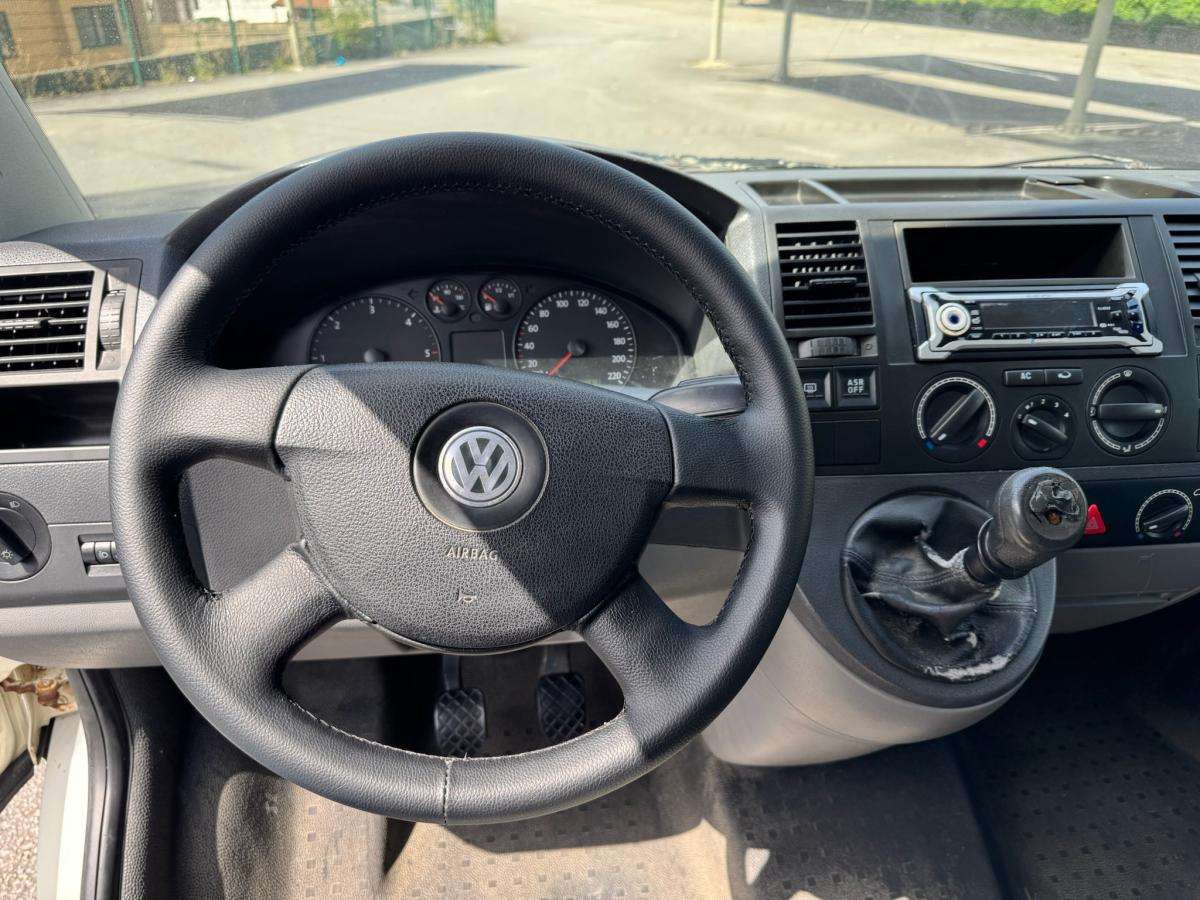 volkswagen-transporter-2007-diesel-1896cc