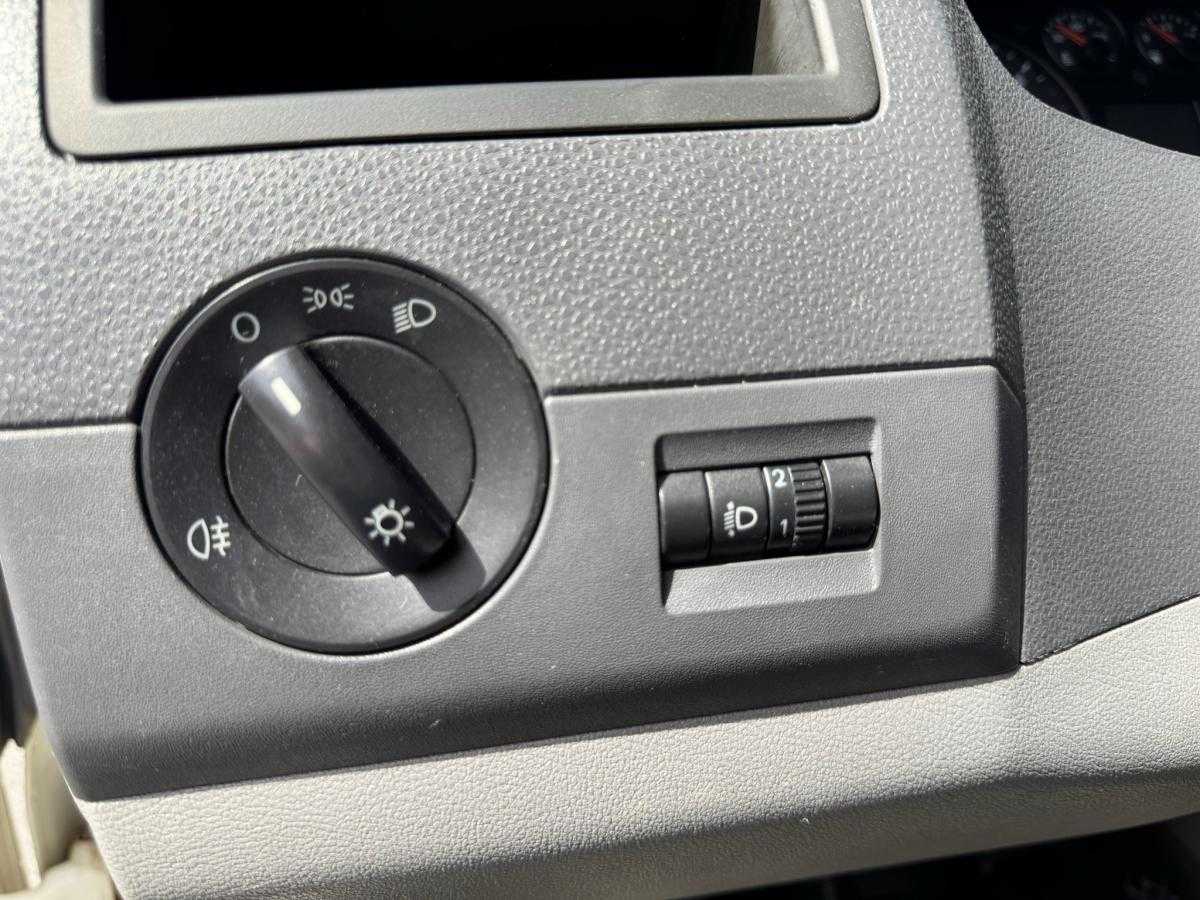 volkswagen-transporter-2007-diesel-1896cc