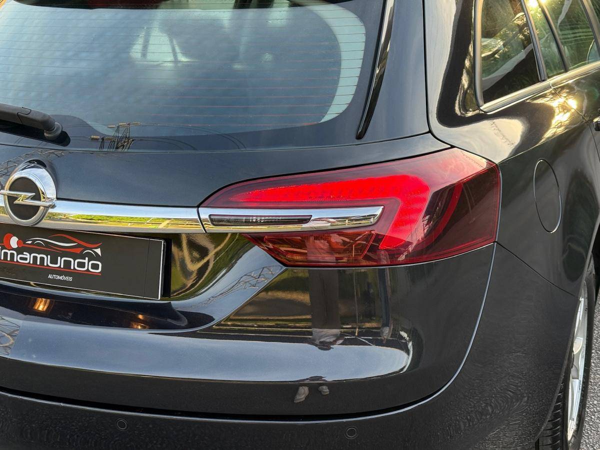 opel-insignia-sports-tourer-2019-diesel-1956cc