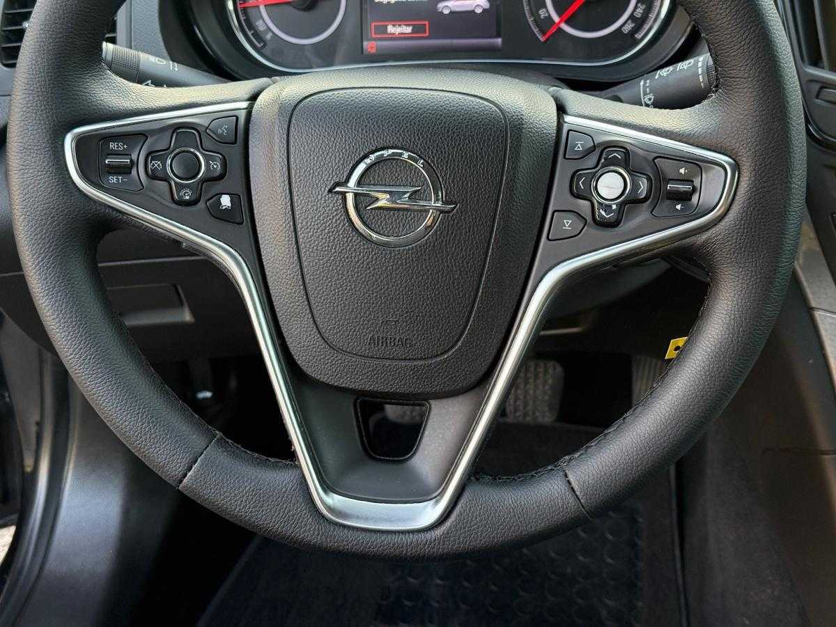 opel-insignia-sports-tourer-2019-diesel-1956cc