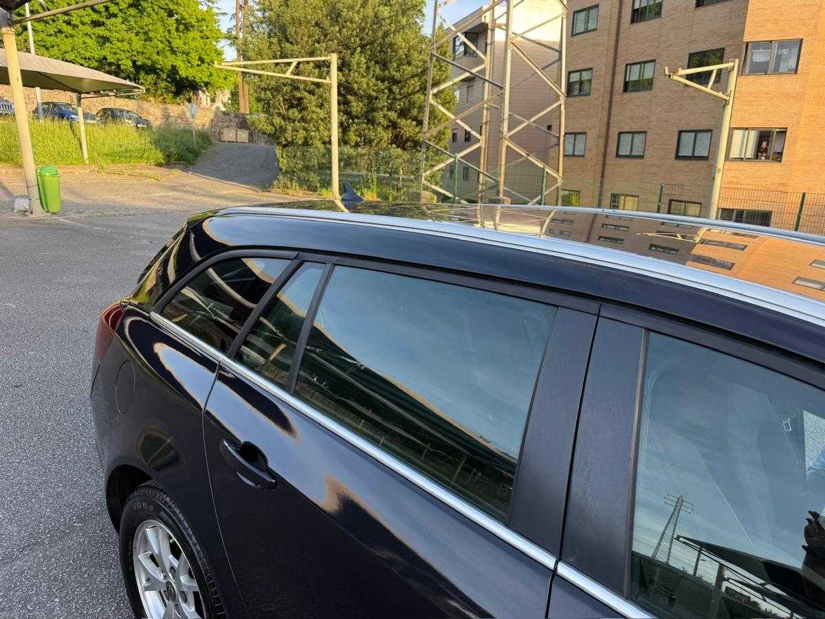 opel-insignia-sports-tourer-2019-diesel-1956cc
