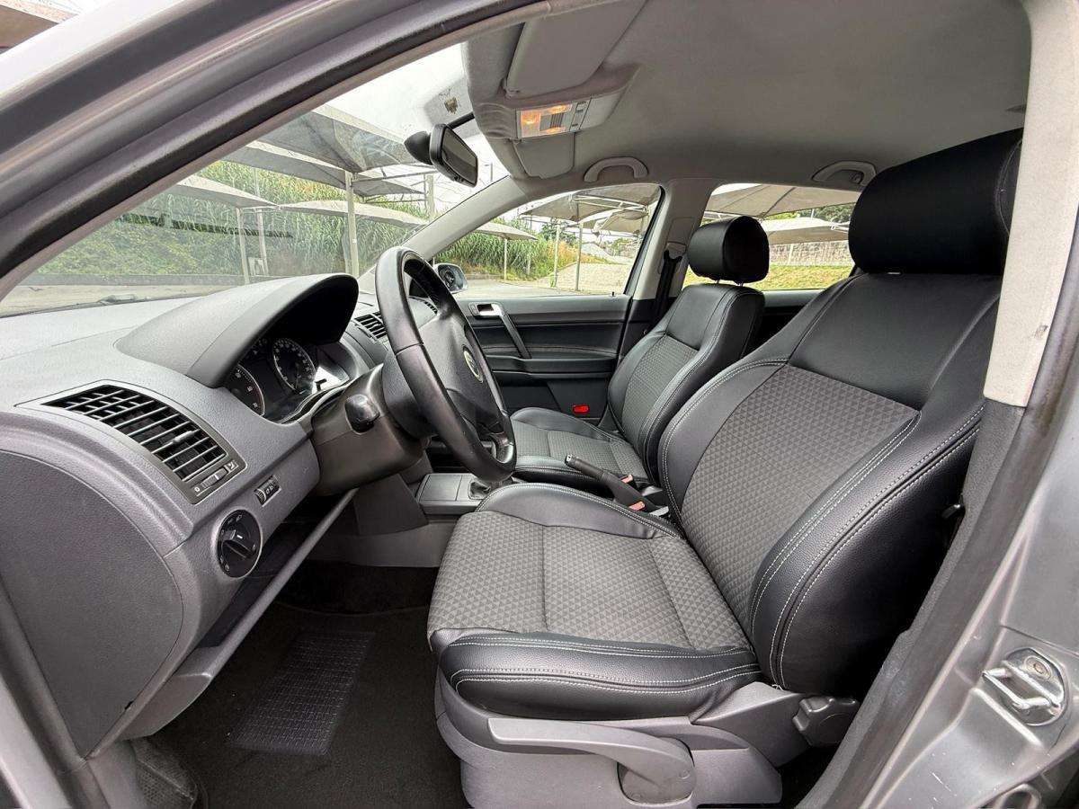 volkswagen-polo-2007-gasolina-1198cc