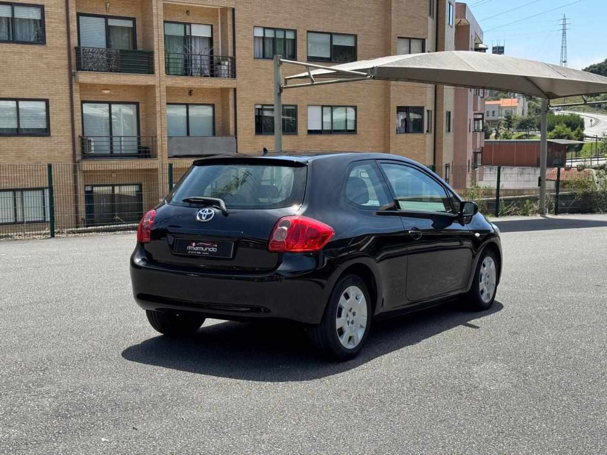 toyota-auris-2007-diesel-1364cc