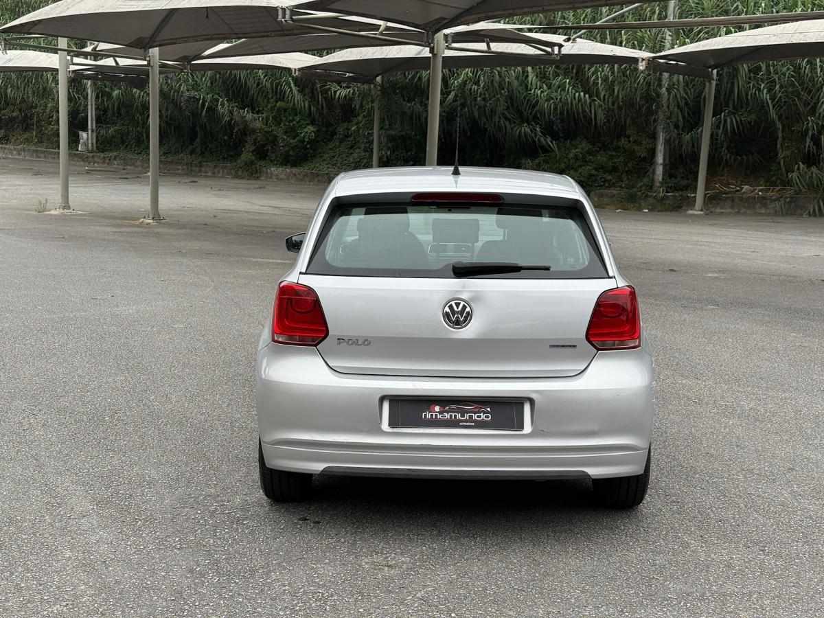 volkswagen-polo-2011-diesel-1199cc