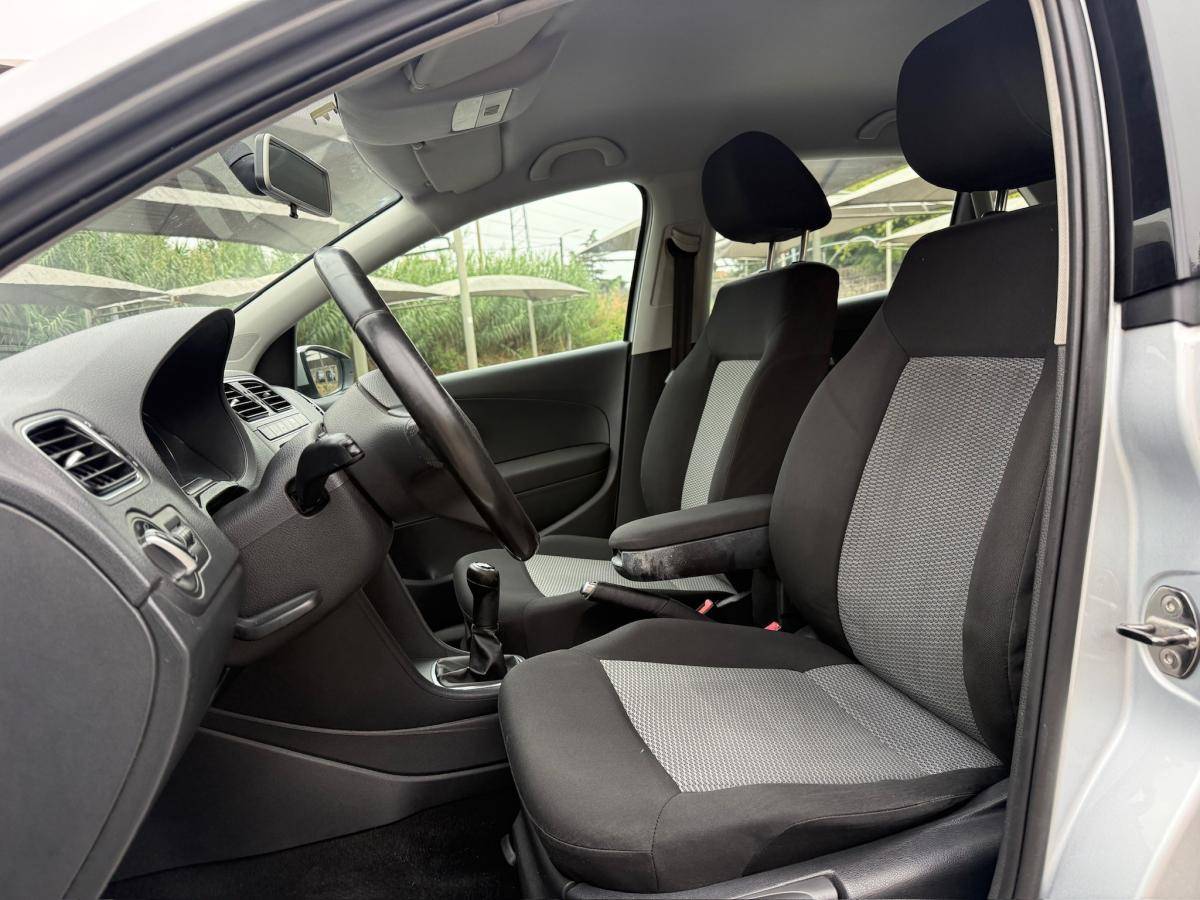 volkswagen-polo-2011-diesel-1199cc