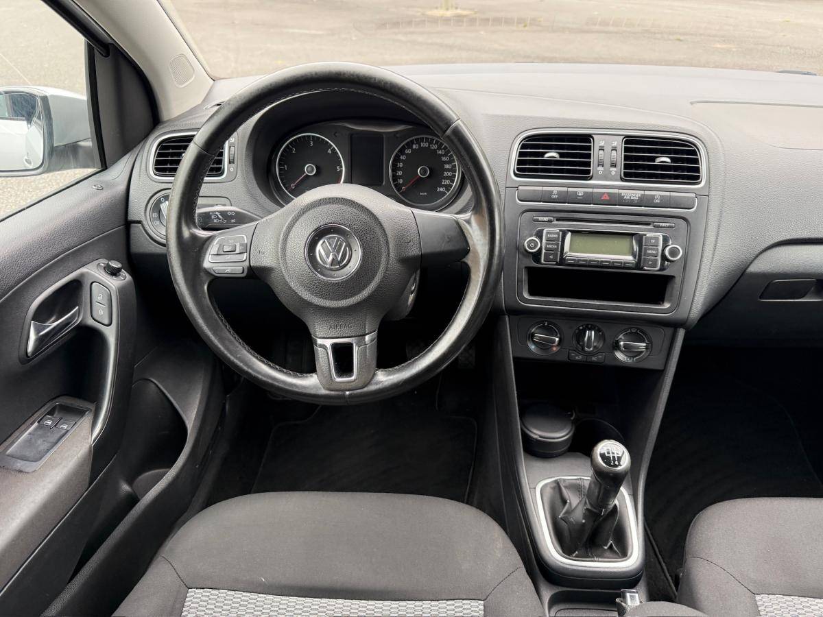 volkswagen-polo-2011-diesel-1199cc