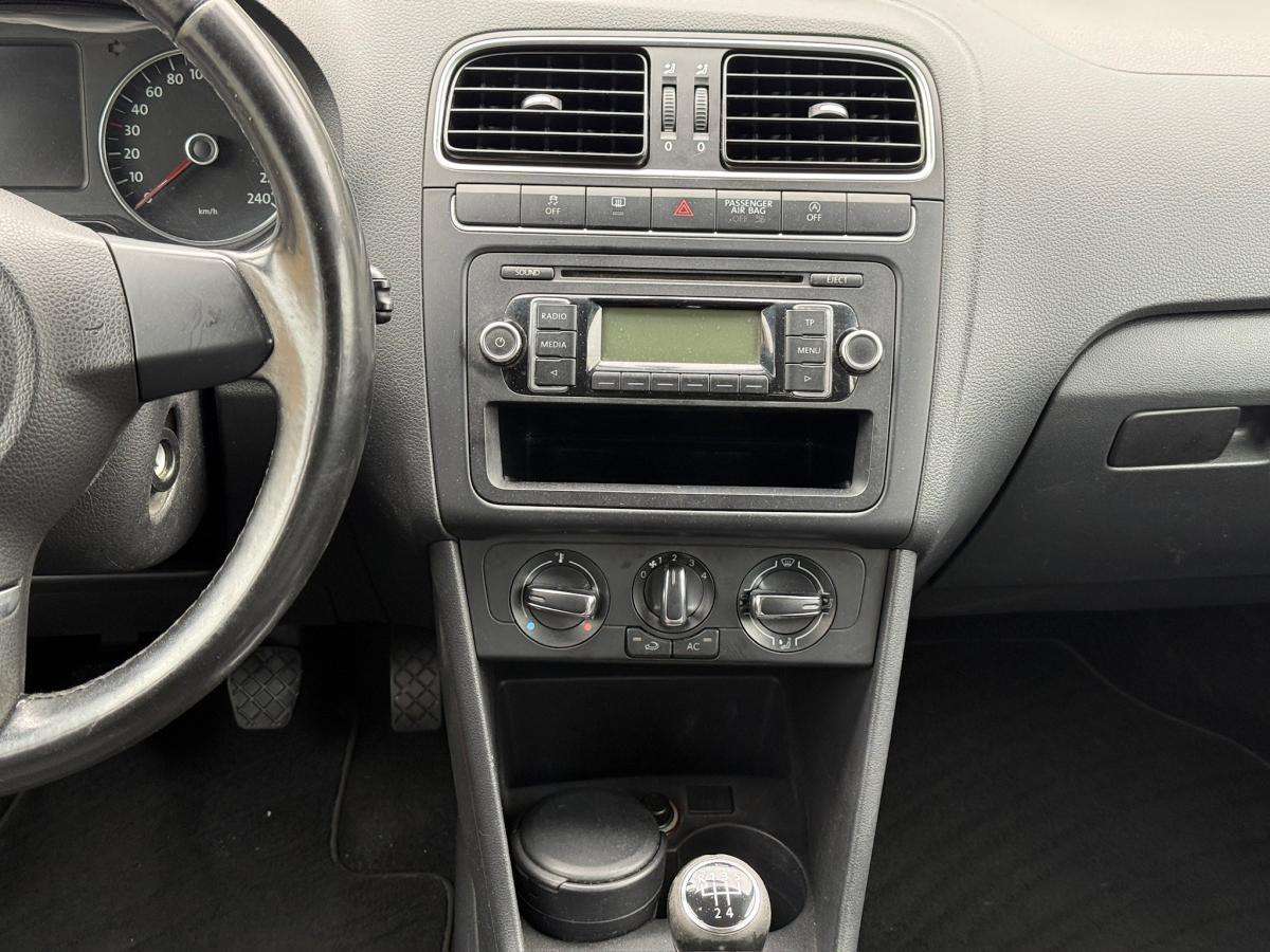 volkswagen-polo-2011-diesel-1199cc