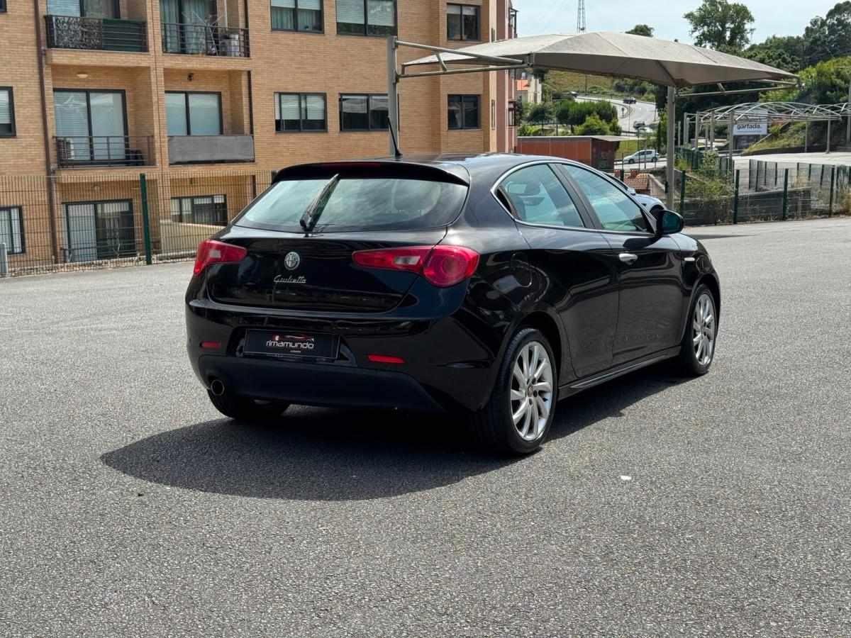alfa-romeo-giulietta-2010-diesel-1598cc